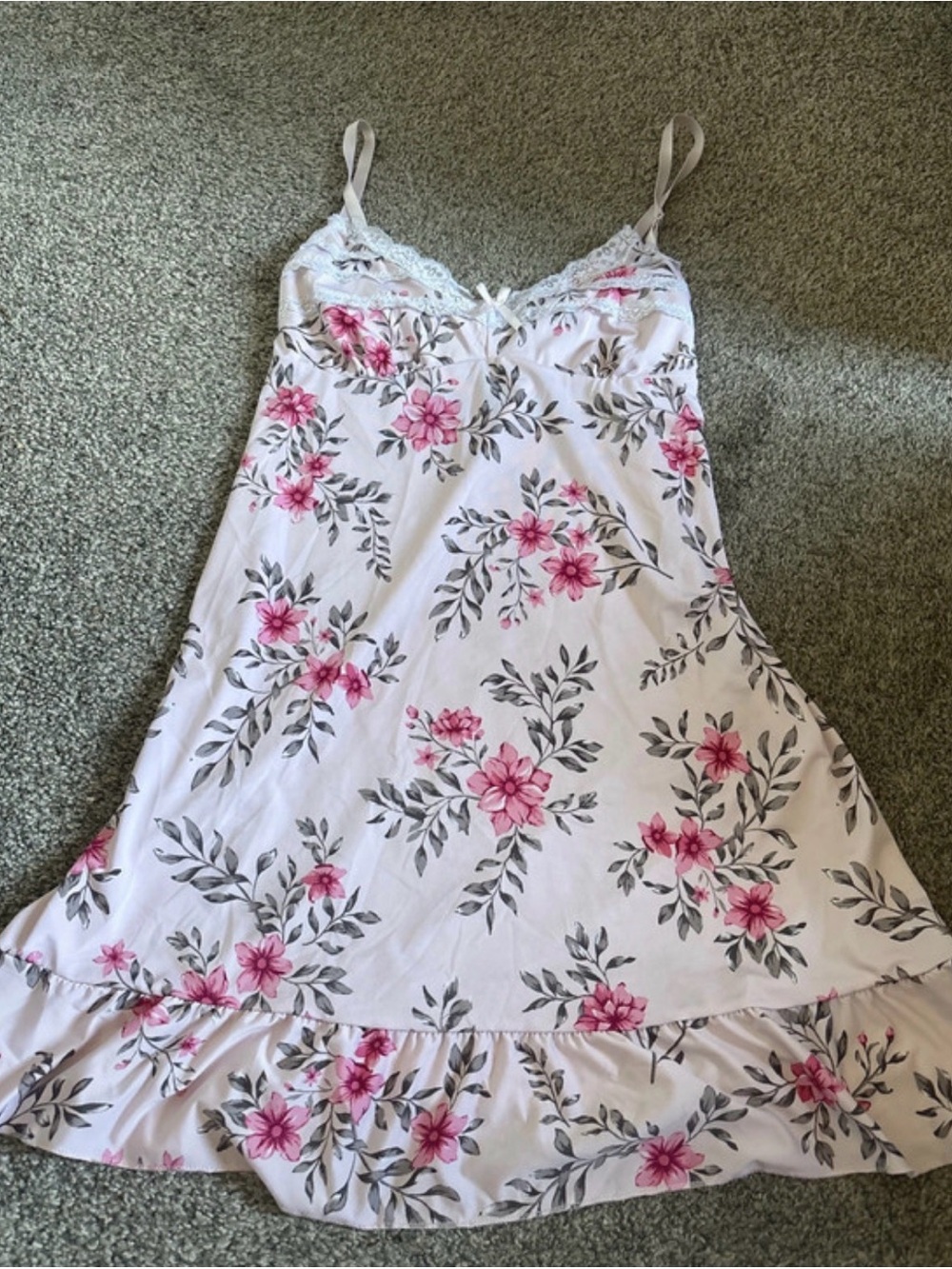 Marilyn Monroe Pink Floral Lace-Trim Chemise